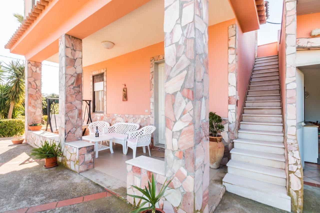 Villa Rosa Near The Sandy Beach, Parking & Wifi Noto Bagian luar foto