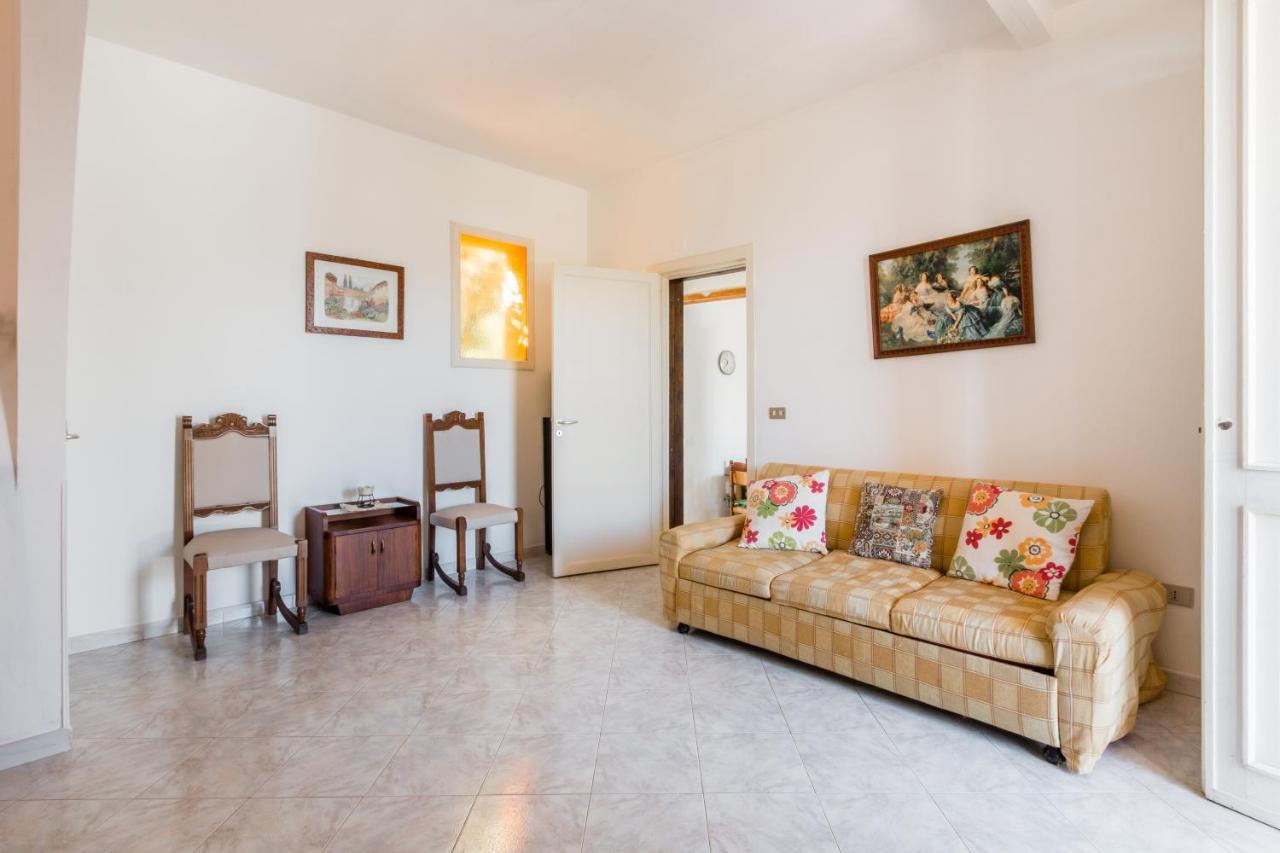 Villa Rosa Near The Sandy Beach, Parking & Wifi Noto Bagian luar foto